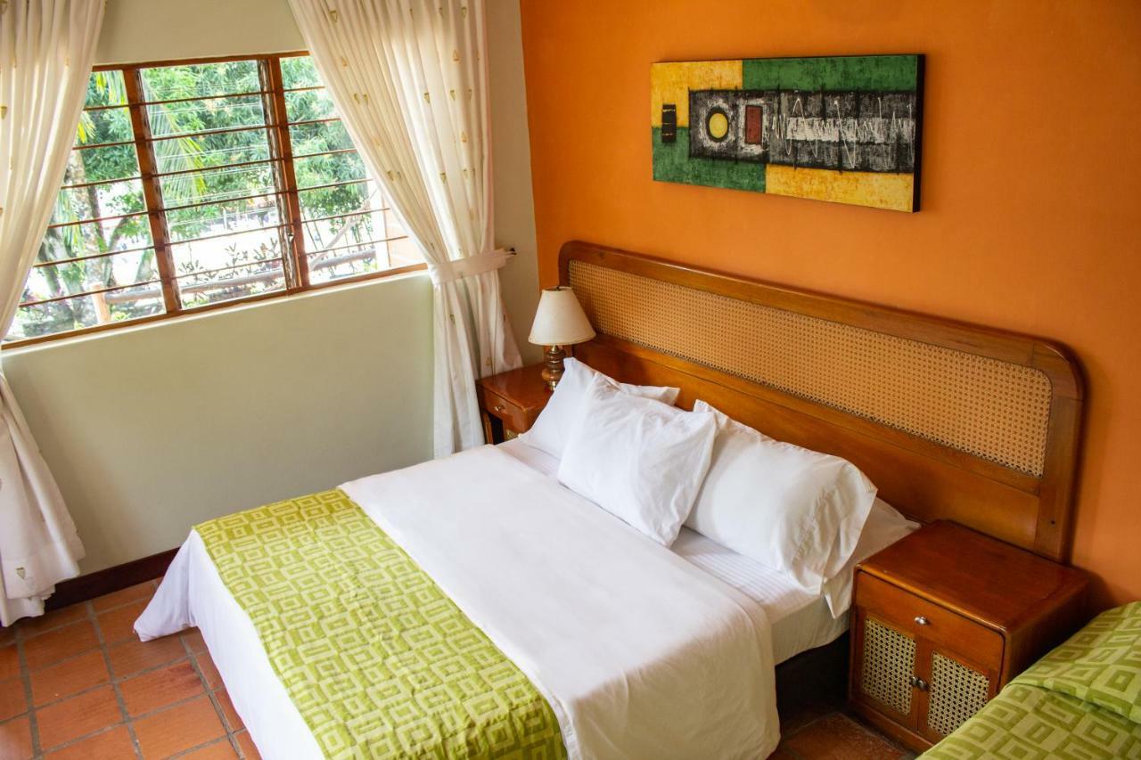 Hosteria Guaracu ซานเฮโรนิโม ภายนอก รูปภาพ