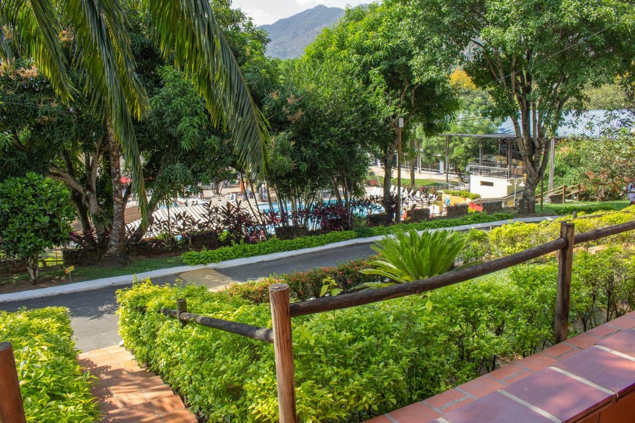 Hosteria Guaracu ซานเฮโรนิโม ภายนอก รูปภาพ